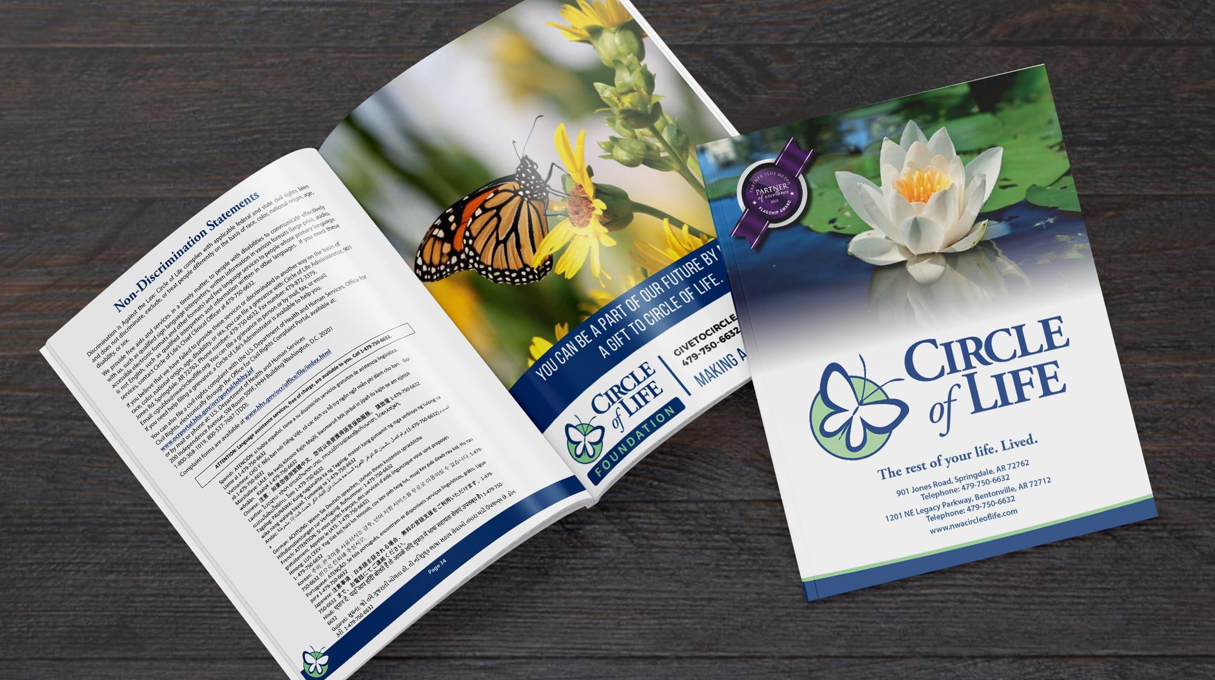 Circle Brochure Mockup 5